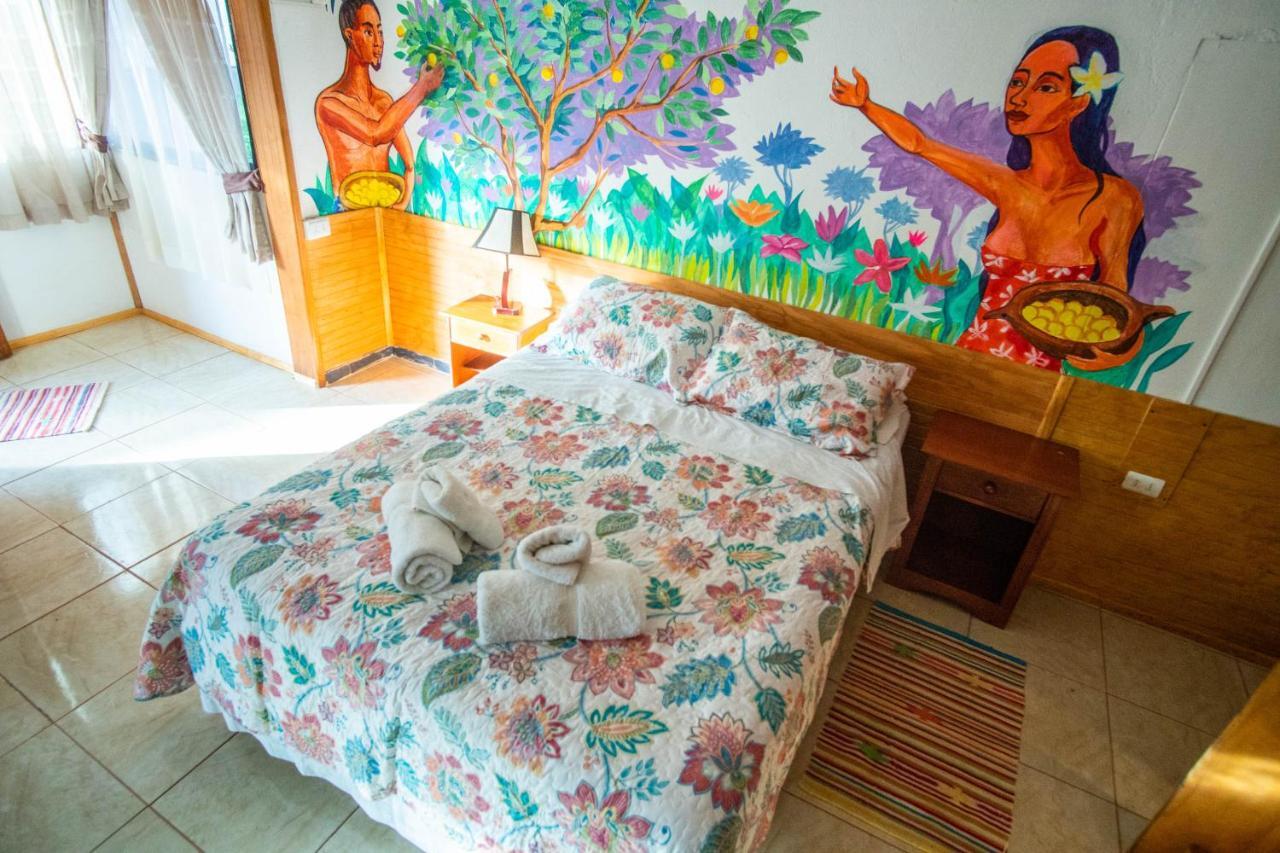 Cabanas Keuhenua Hanga Roa Exterior foto